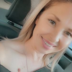 Meet your Posher, Gloria